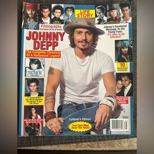 ⭐️🏴‍☠️ 2007 Johnny Depp Life Story Magazine